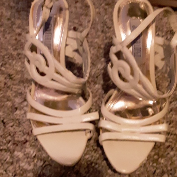 Jennifer Lopez heels size 6 - Picture 1 of 3